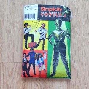 Halloween Simplicity Costumes Pattern Size A 7 - 14 8381